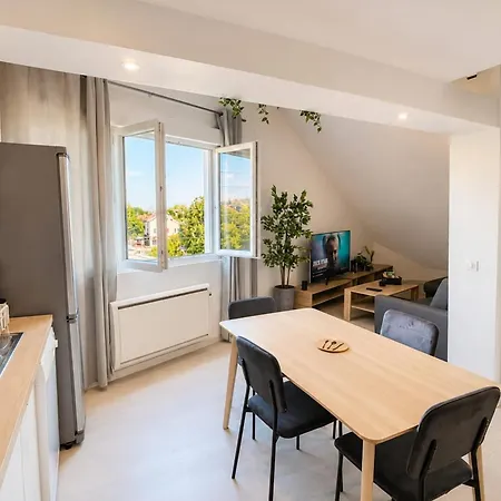 Loft Avec Mezzanine - Vue Loing - Commerces A Pied Διαμέρισμα Moret-sur-Loing